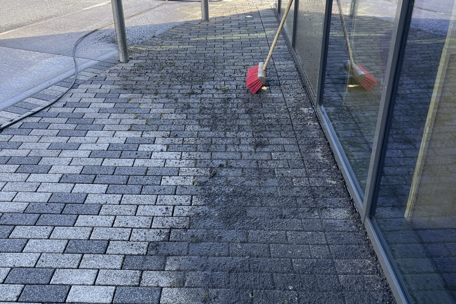 Block paving mid-clean, the transformation line